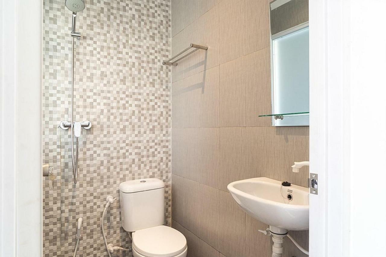 Reddoorz Near Seasons City Mall Джакарта Екстер'єр фото